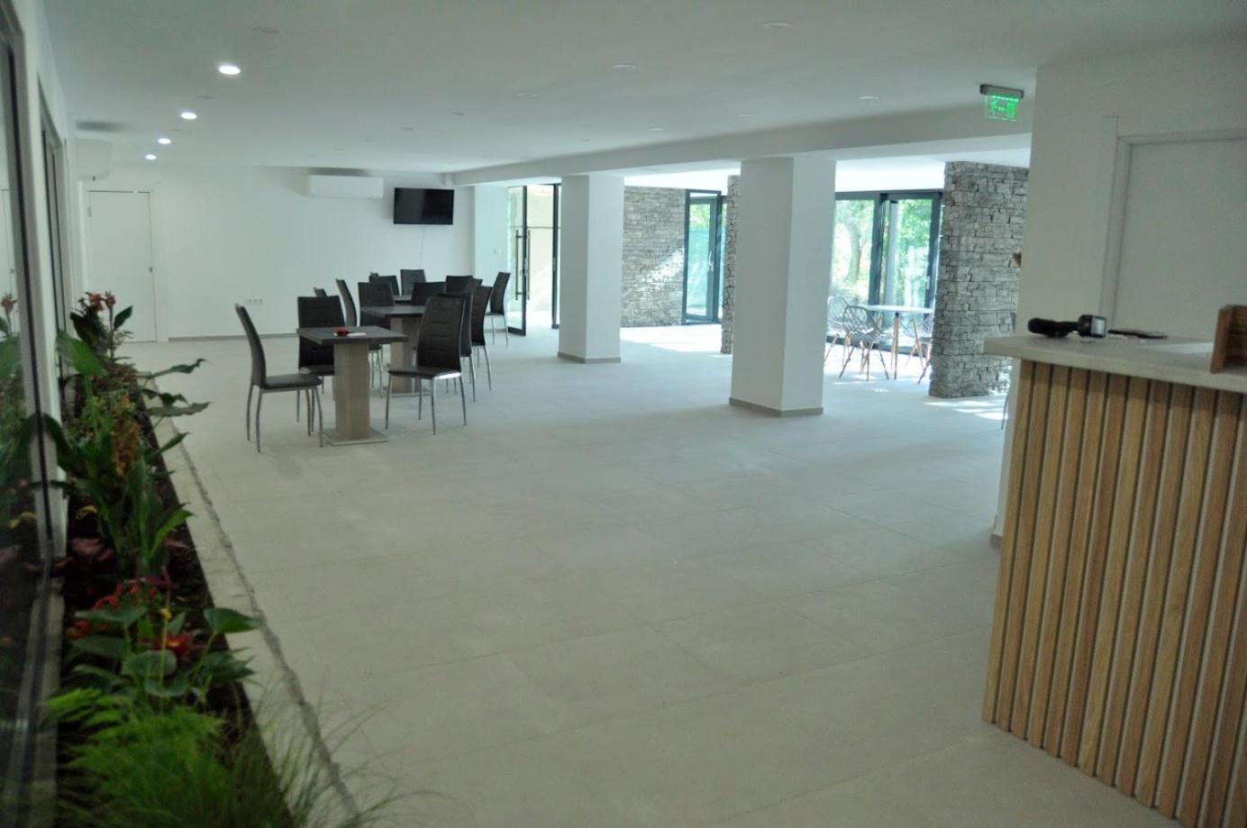 Teracite Aparthotel Varna Exterior photo