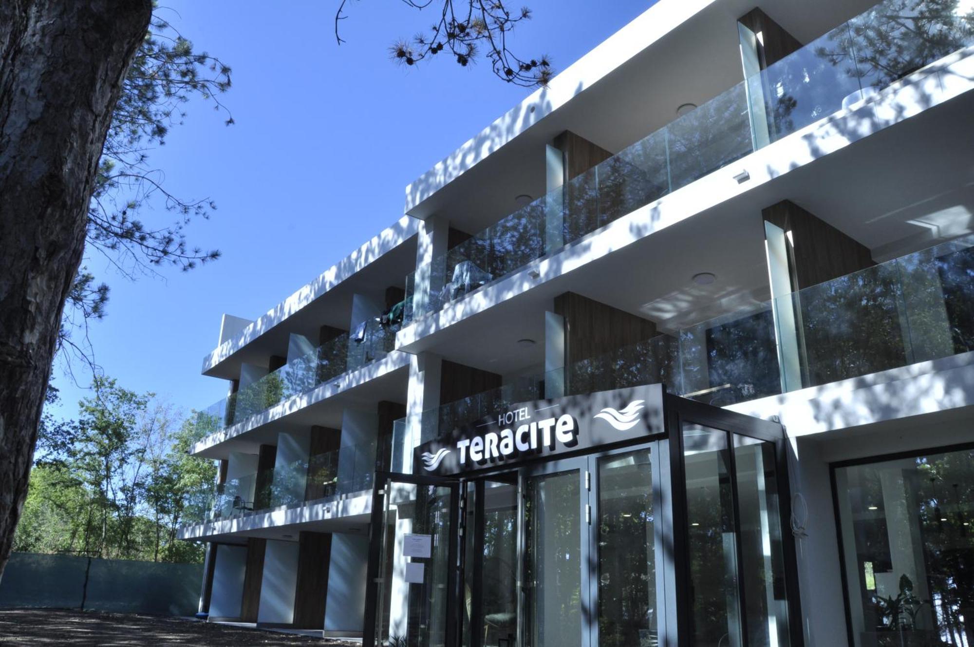 Teracite Aparthotel Varna Exterior photo